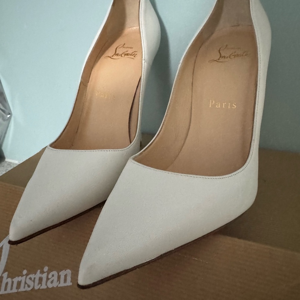 Elegant White High Heels - Picture 9 of 13